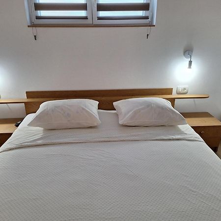 Gvacic House Lejlighed Supetarska Draga Eksteriør billede